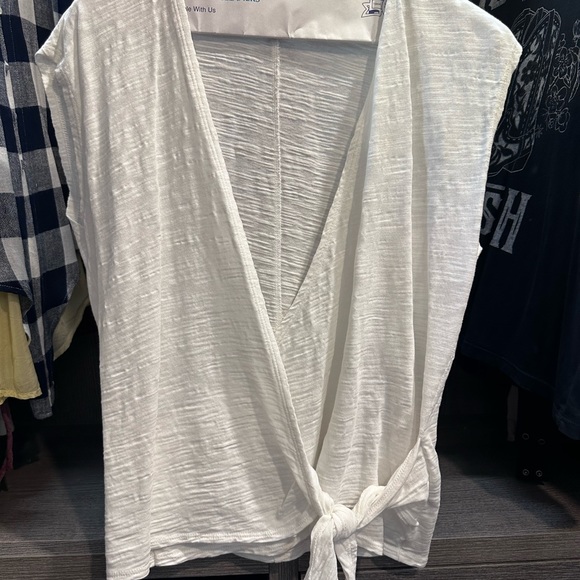 Lilla P Tops - Cute lilla P white top size small